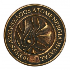 10 éves az Országos Atomenergia Hivatal bronz emlékérem 2001