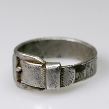 I. VH. női gyűrű vésett öves fazon 1914-1917
